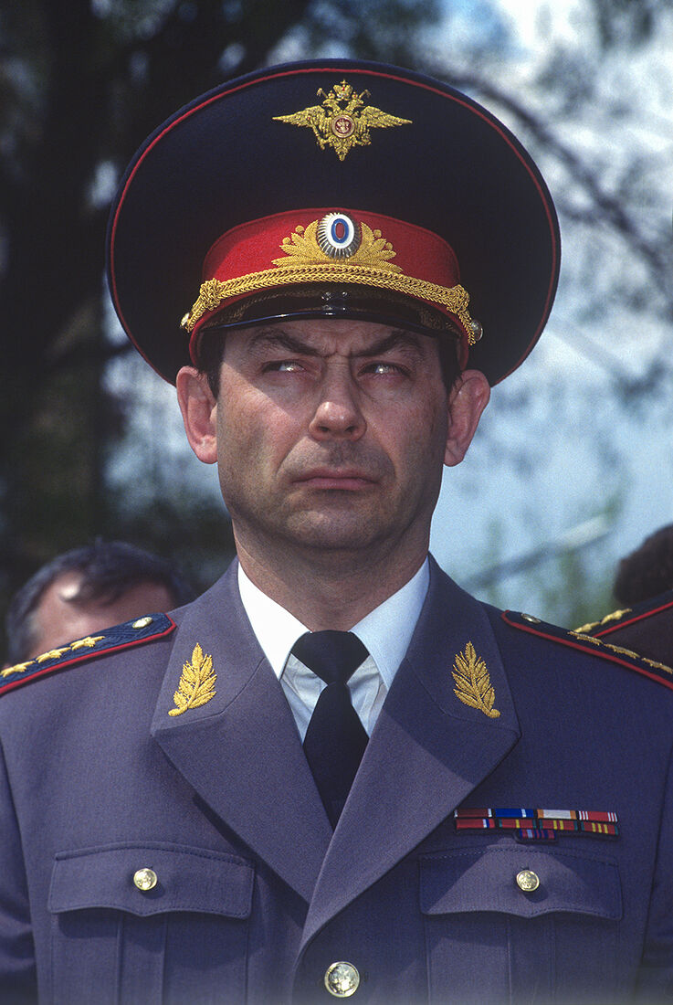 Влади́мир Бори́сович Руша́йло (род. 28 июля 1953, Моршанск, Тамбовская область) — советский и российский военный, министр внутренних дел (с 21 мая 1999 по 28 марта 2001) и государственный деятель. Генерал-полковник (1 июля 1999)[1]. Герой России (1999). Доктор юридических наук. 